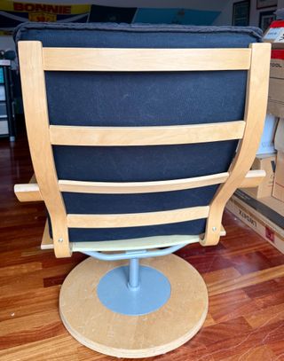 Sillón y reposapiés IKEA POÄNG