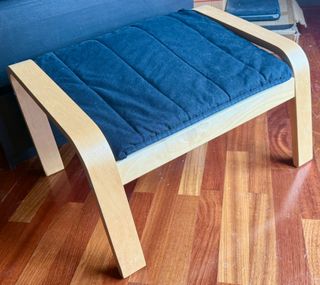 Sillón y reposapiés IKEA POÄNG