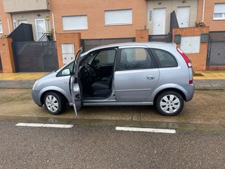 Opel Meriva 2004
