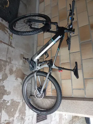 Bicicleta eléctrica montaña Berria cayman