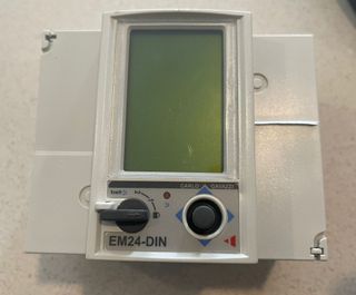 Carlo Gavazzi EM24-DIN Analizador (Meter Trifásico