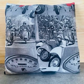 Cojines Vintage Vespa