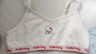 Lote 3 tops Lefties Hello Kitty y Cinnamoroll