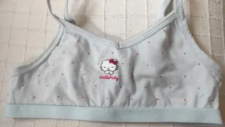 Lote 3 tops Lefties Hello Kitty y Cinnamoroll