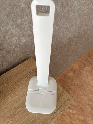 Lámpara Escritorio LED Portátil Blanca