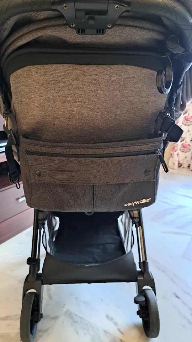 Carro de bebé Easywalker Jackey