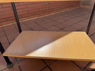 Mueble auxiliar con ruedas