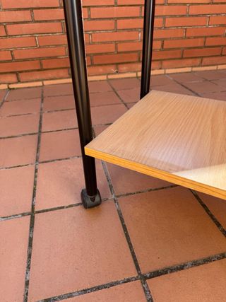 Mueble auxiliar con ruedas