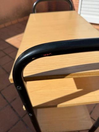 Mueble auxiliar con ruedas