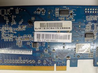 Scheda video NVIDIA GeForce 7300 LE 64 Mb(DDR2)