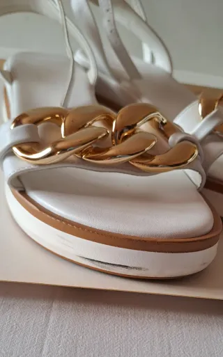 Sandali donna Primadonna con catena dorata 39