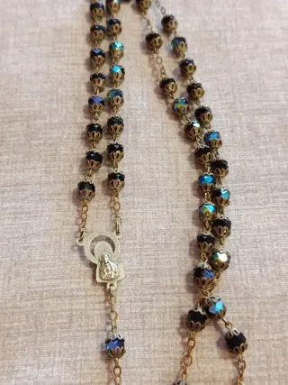 Rosario antiguo de cuentas