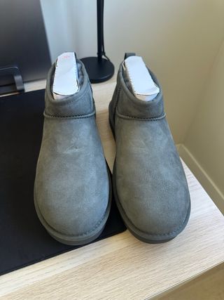 Botas UGG Classic Ultra Mini Gris Hombre