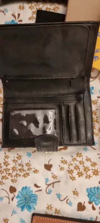 Portafogli David Jones nero da donna