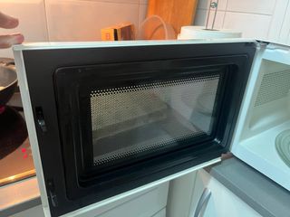 Microondas Orbegozo Blanco