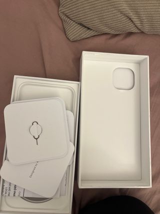 Caja iPhone 15 Plus Azul Vacía