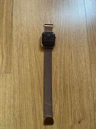 Apple Watch Series 6 Oro Rosa + Funda de regalo