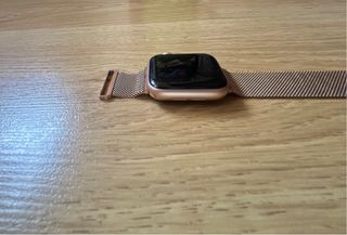 Apple Watch Series 6 Oro Rosa + Funda de regalo