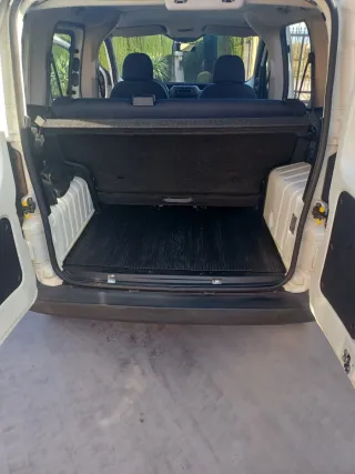 Furgoneta Peugeot Bipper 1.3cc diésel 35.500 km