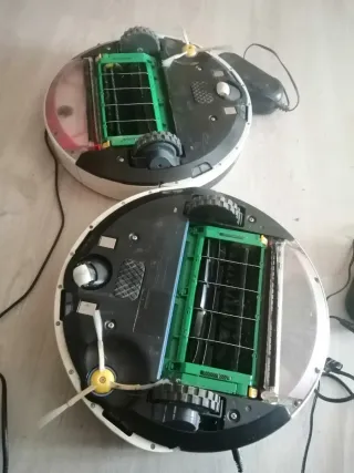 Lote 2 robots aspirador iRobot Roomba