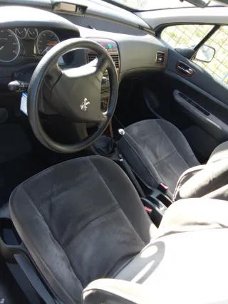 Peugeot 307 2003.Embrague a cambiar.