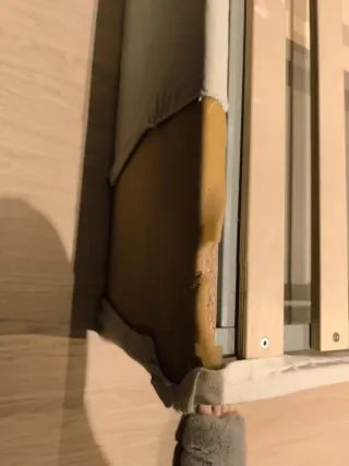 Canapé de tela y madera para cama de 140x200