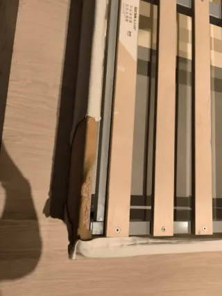 Canapé de tela y madera para cama de 140x200