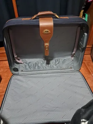 Juego Maletas Samsonite Azul y Marrón