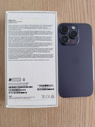 iPhone 14 Pro Gris/Morado