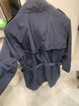 Gabardina corta Zara azul mujer