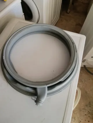 Goma lavadora Balay con cuello