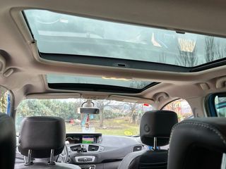 Renault Grand Scenic 2013