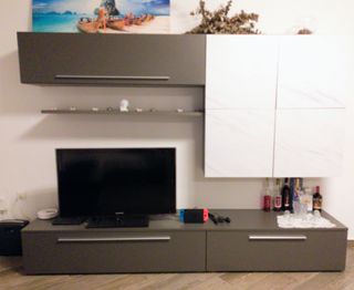 Parete attrezzata soggiorno grigio/bianco