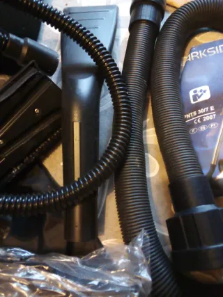 Aspiradora Parkside industrial para líquido y soli