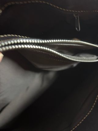 Bolso de piel marrón Zara