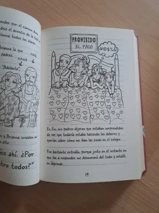 Diario de Nikki 1: Crónicas de una vida muy poc...