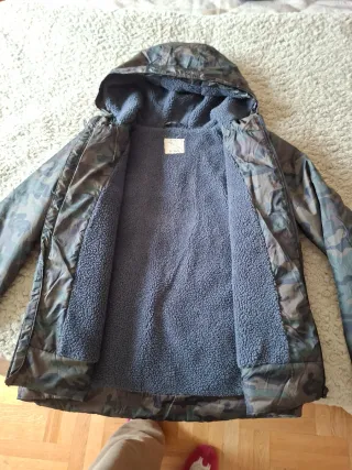 Cazadora niño con borreguito camuflaje invierno