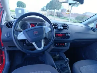 SEAT Ibiza 1.6 TDI 105 CV , 2011 con 220000 km