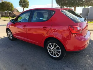SEAT Ibiza 1.6 TDI 105 CV , 2011 con 220000 km