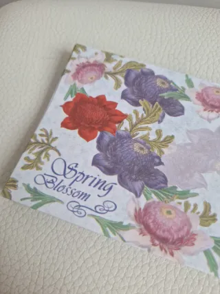 Lote 30 sobres y 60 hojas con diseño floral