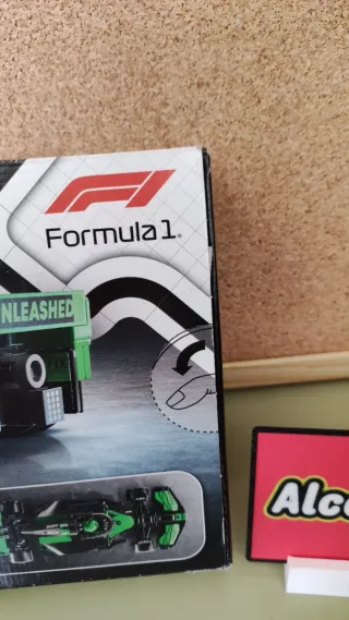 LEGO Speed Champions 77247 Sauber F1