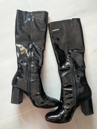 Botas charol Maripaz talla 38