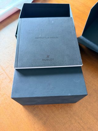 Reloj Hublot Classic Titanium King Gold de 38mm