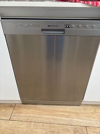 Muebles deCocina, Campana, Lavavajillas y Encimera