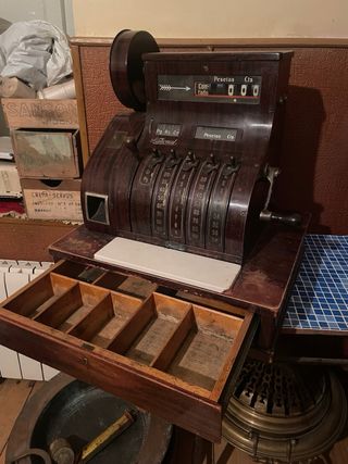 Caja Registradora Antigua National