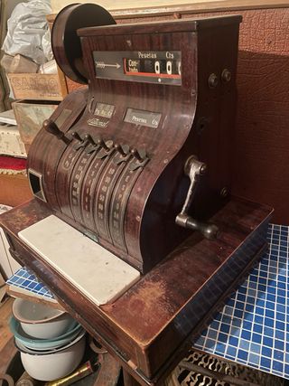 Caja Registradora Antigua National