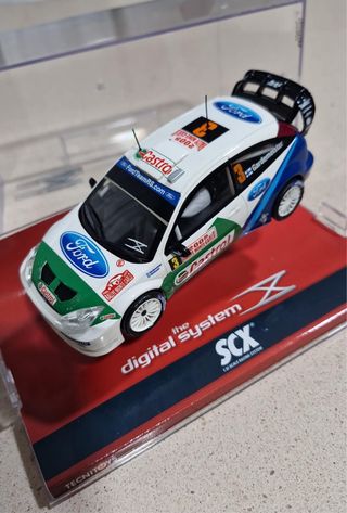 Coche Scalextric Digital Ford Castrol