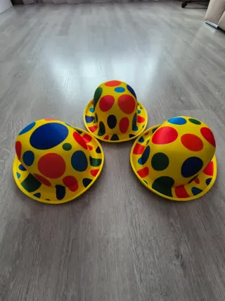 3 Gorros Carnaval Lunares