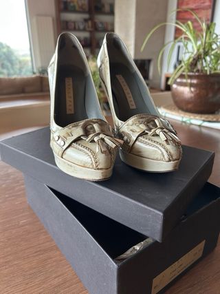 Exclusivos Pura López Tacones Beige/Oro Talla 37.5