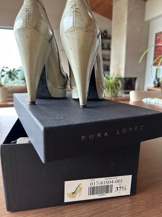 Exclusivos Pura López Tacones Beige/Oro Talla 37.5